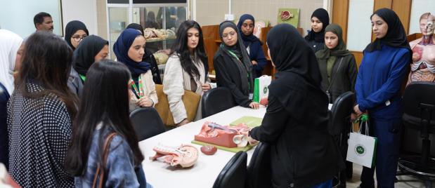 School students get hands-on experience on medical studies